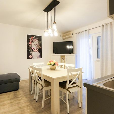 Apartment Kaya Prime Location In Old Town Zadar Exterior photo